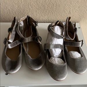 Old navy gray flats